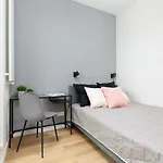 Business Center Wola Ordona By Renters Warszawa