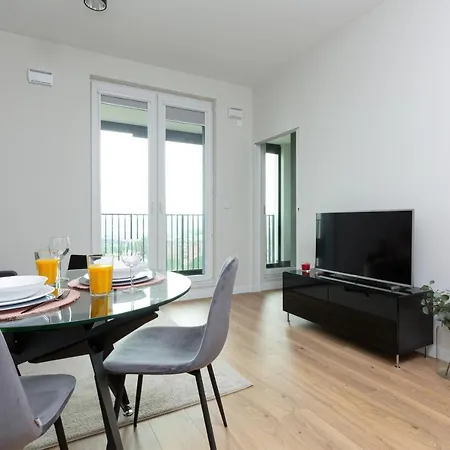 Business Center Wola Ordona By Renters