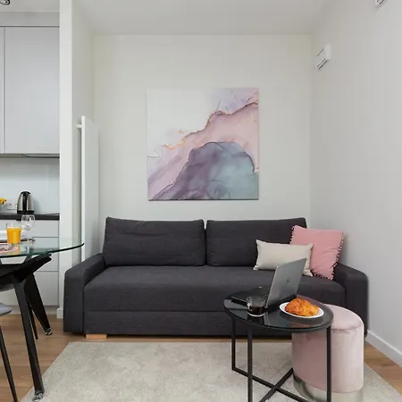 Business Center Wola Ordona By Renters *