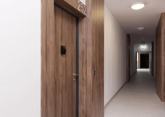 Hotel Business Center Wola Ordona By Renters Warszawa